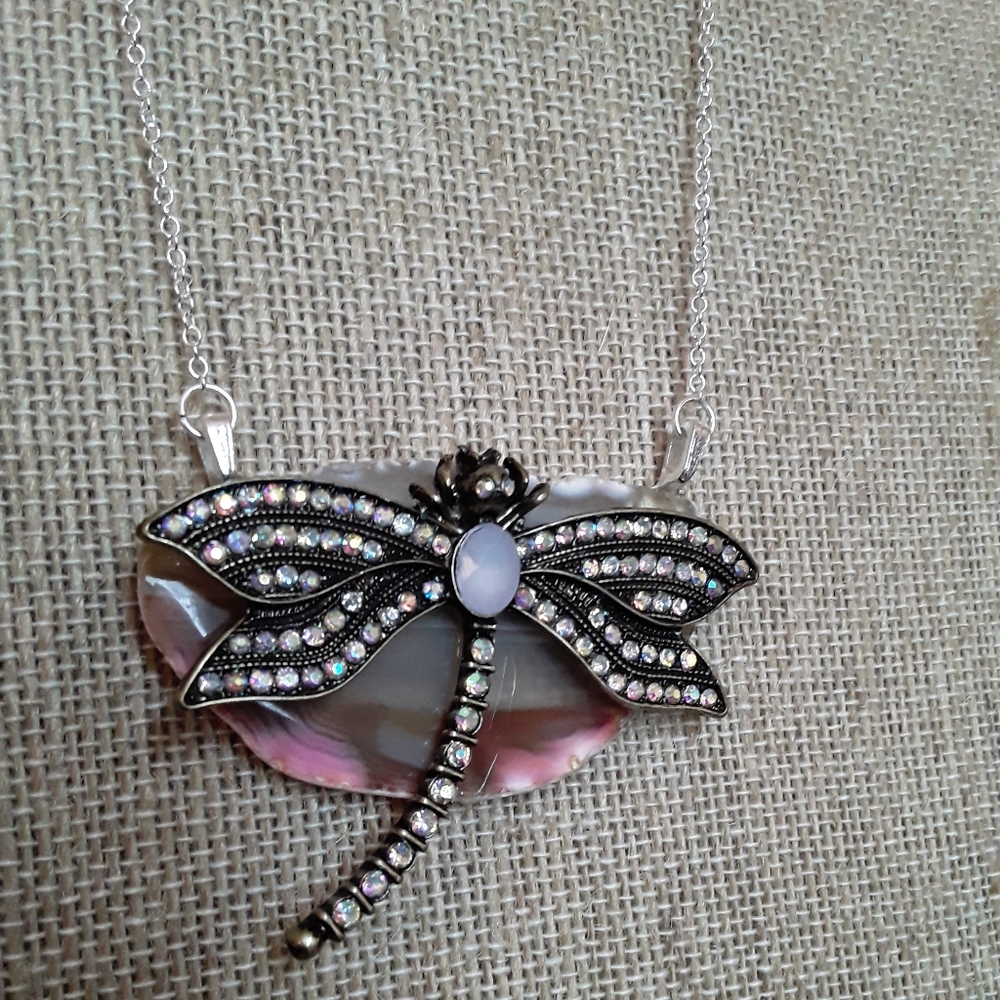 Handmade Agate Dragonfly Necklace